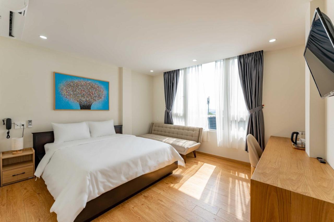 הו צ'י מין סיטי Edoya Hotel Dong Khoi מראה חיצוני תמונה