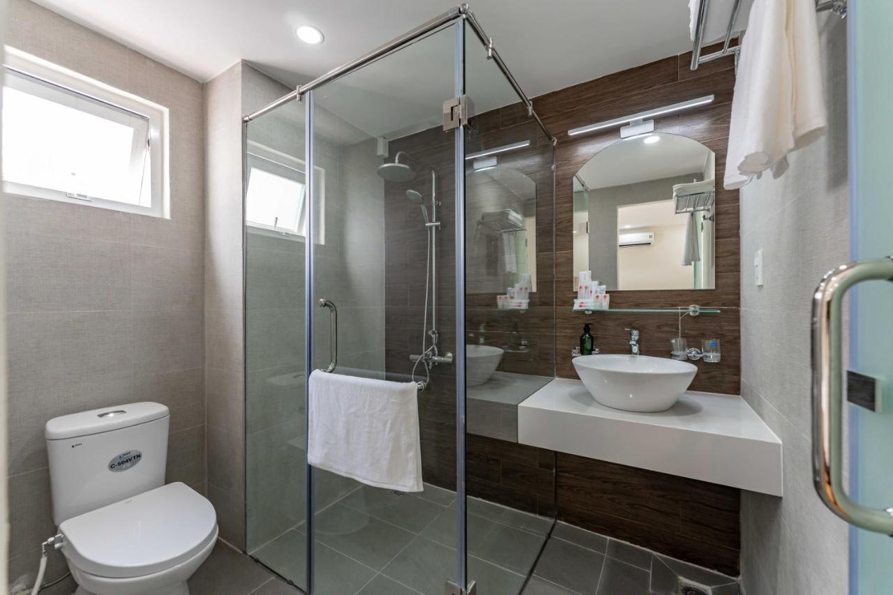 הו צ'י מין סיטי Edoya Hotel Dong Khoi מראה חיצוני תמונה