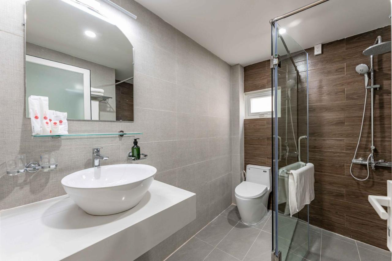 הו צ'י מין סיטי Edoya Hotel Dong Khoi מראה חיצוני תמונה