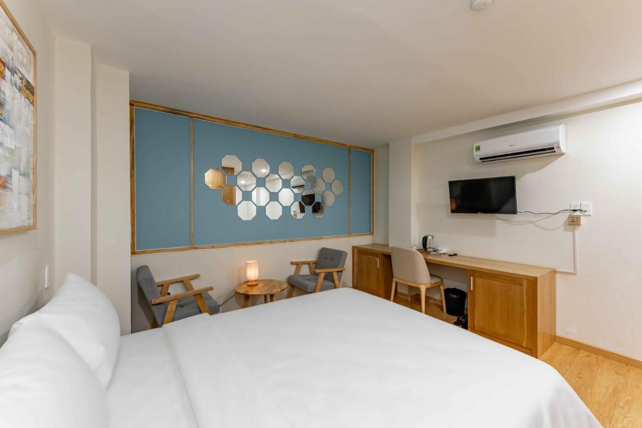 הו צ'י מין סיטי Edoya Hotel Dong Khoi מראה חיצוני תמונה