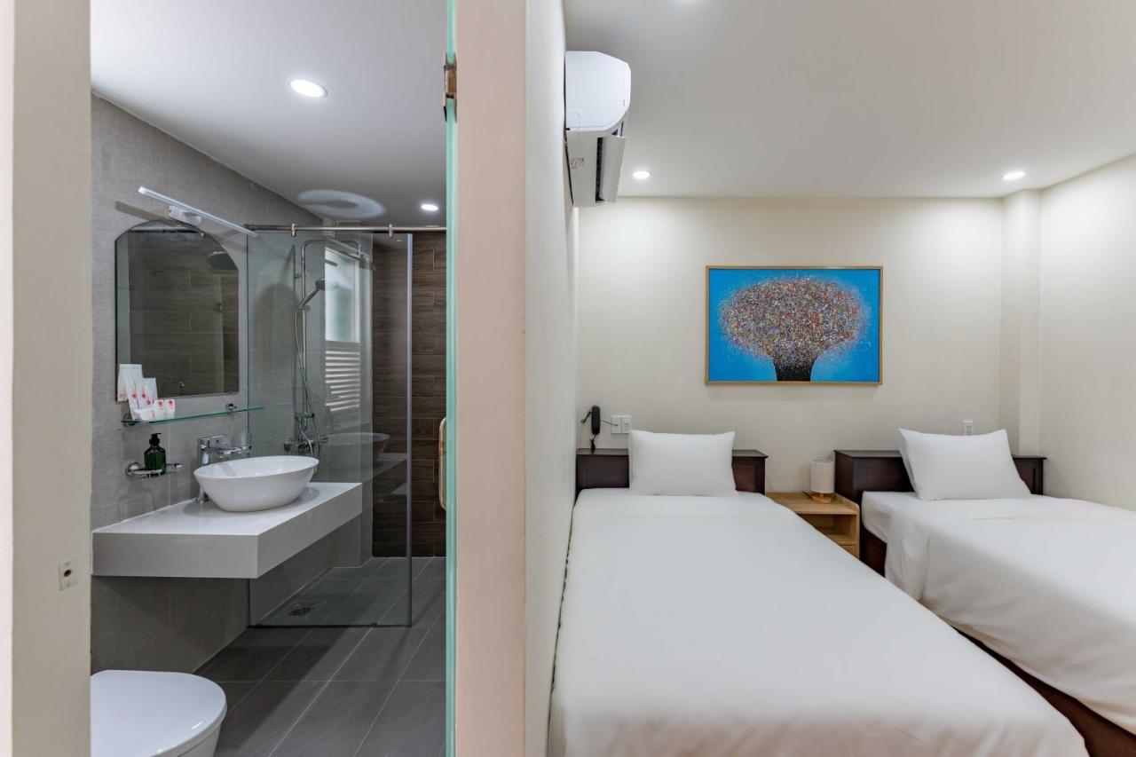 הו צ'י מין סיטי Edoya Hotel Dong Khoi מראה חיצוני תמונה