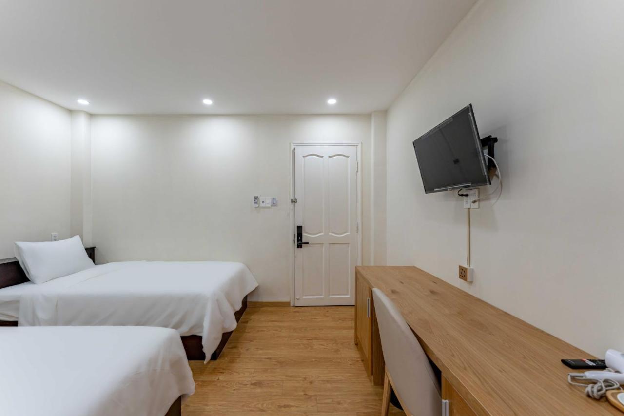 הו צ'י מין סיטי Edoya Hotel Dong Khoi מראה חיצוני תמונה