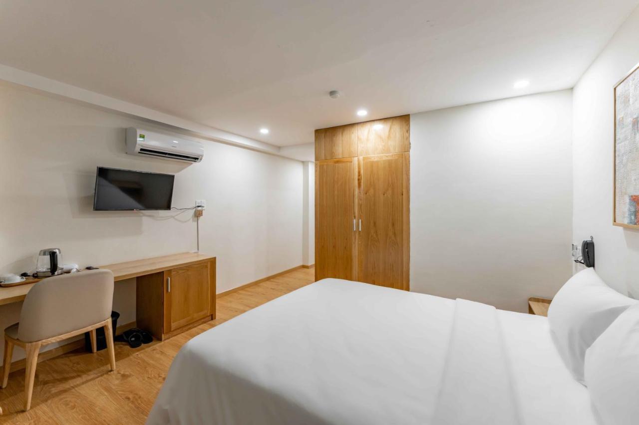 הו צ'י מין סיטי Edoya Hotel Dong Khoi מראה חיצוני תמונה