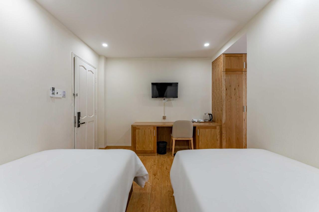 הו צ'י מין סיטי Edoya Hotel Dong Khoi מראה חיצוני תמונה